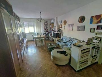 Appartamento in vendita a Carrara MS