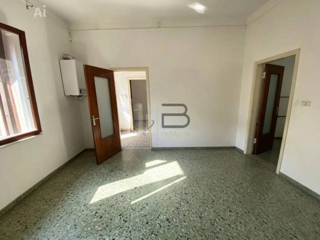 Appartamento in vendita a Carrara MS