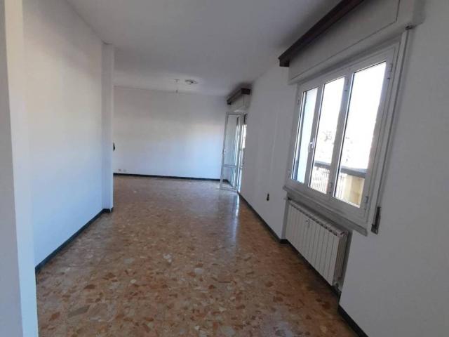 Appartamento in vendita a Carrara MS