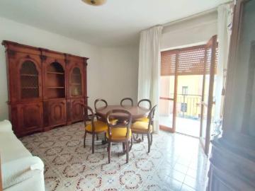 Appartamento in vendita a Carrara MS