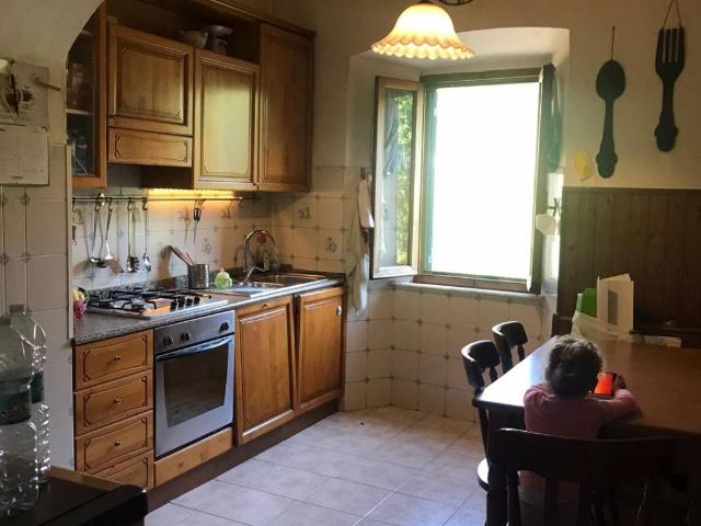 Appartamento in vendita a Carrara MS