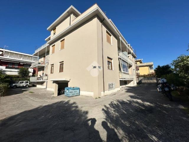Appartamento in vendita a Carrara MS