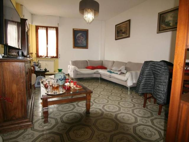Appartamento in vendita a Carrara MS