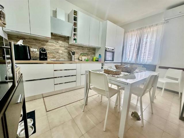 Appartamento in vendita a Carrara MS