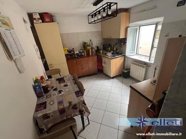 Appartamento in vendita a Carrara MS