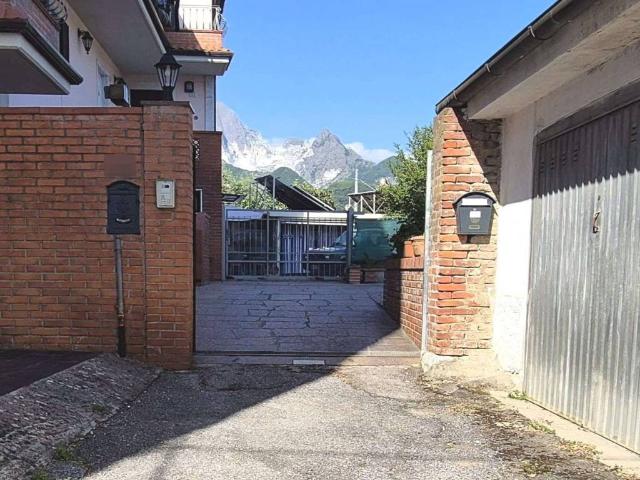 Appartamento in vendita a Carrara MS