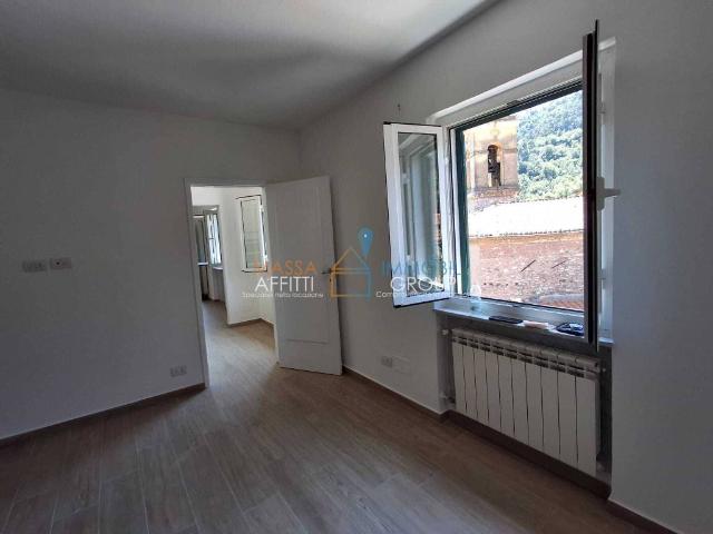 Appartamento in vendita a Carrara MS