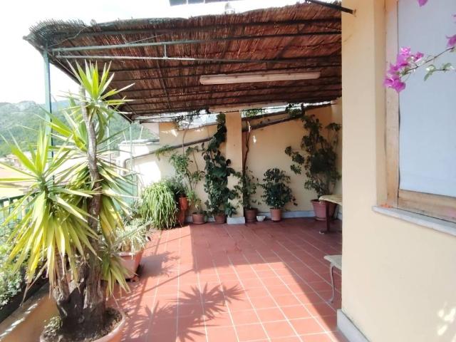 Appartamento in vendita a Carrara MS
