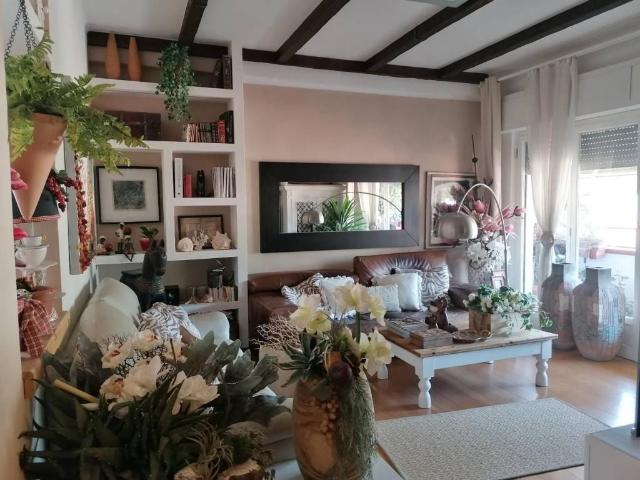 Appartamento in vendita a Carrara MS