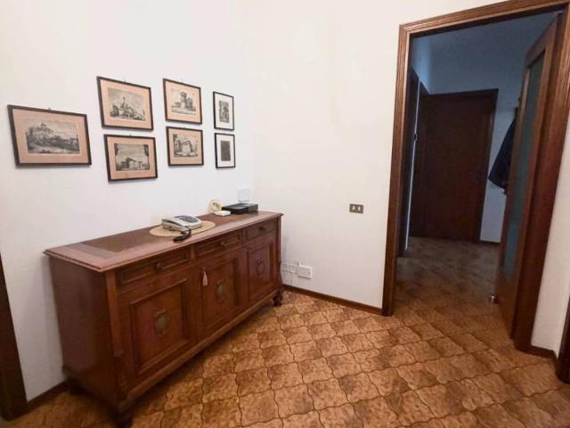 Appartamento in vendita a Carrara MS