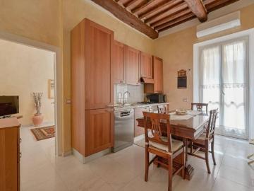 Appartamento in vendita a Carrara MS