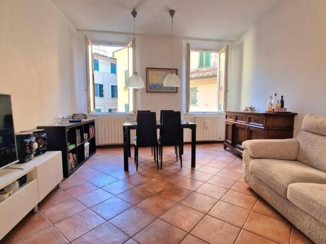 Appartamento in vendita a Carrara MS