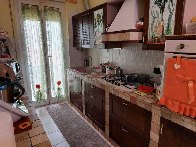 Appartamento in vendita a Carrara MS