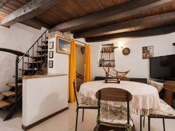 Appartamento in vendita a Carrara MS