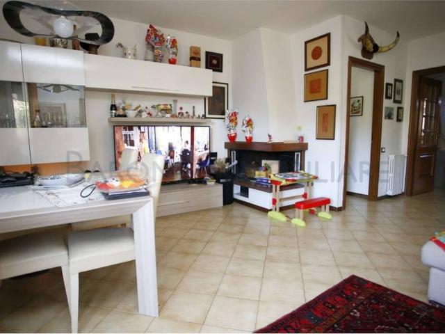Appartamento in vendita a Carrara MS