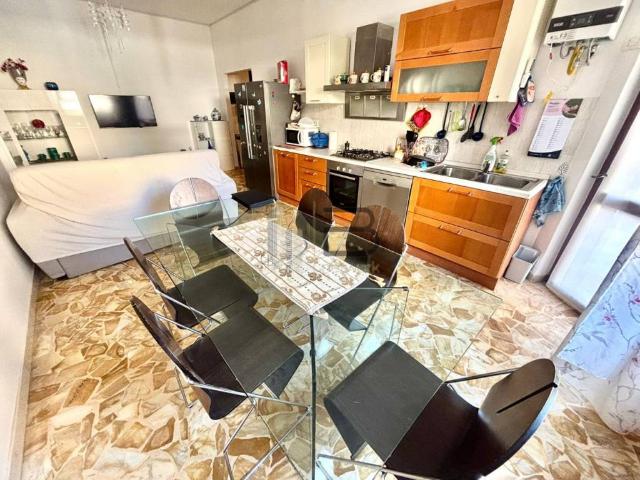 Appartamento in vendita a Carrara MS