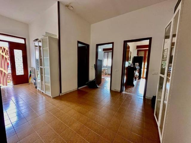 Appartamento in vendita a Carrara MS