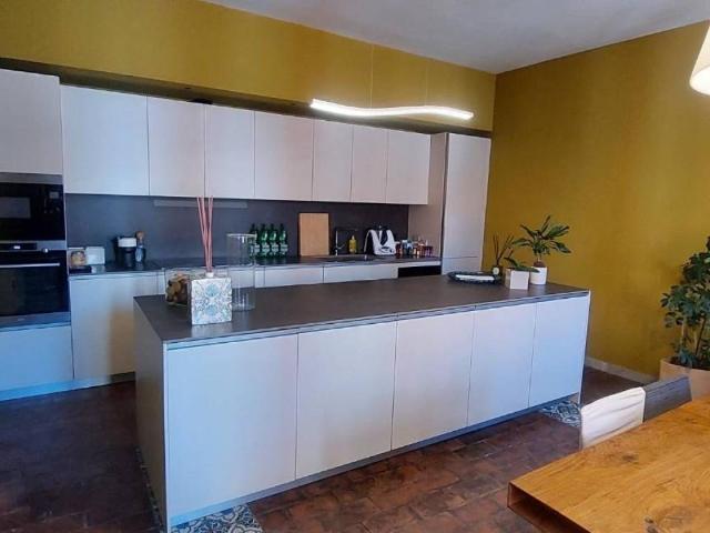 Appartamento in vendita a Carrara MS
