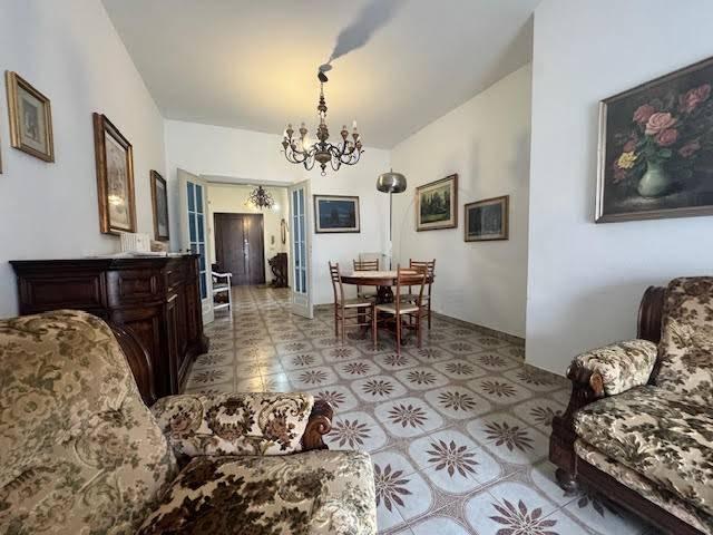 Appartamento in vendita a Carrara MS