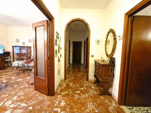 Appartamento in vendita a Carrara MS