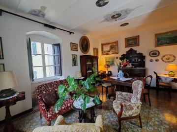 Appartamento in vendita a Carrara MS