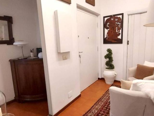 Appartamento in vendita a Carrara MS