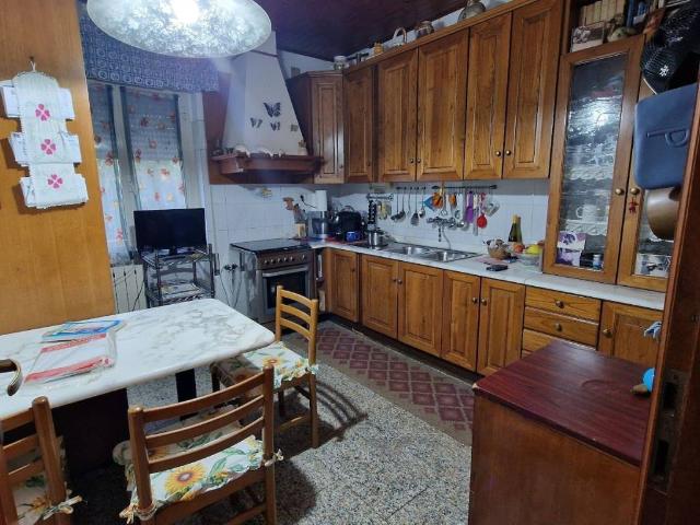 Appartamento in vendita a Carrara MS