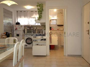 Appartamento in vendita a Carrara MS
