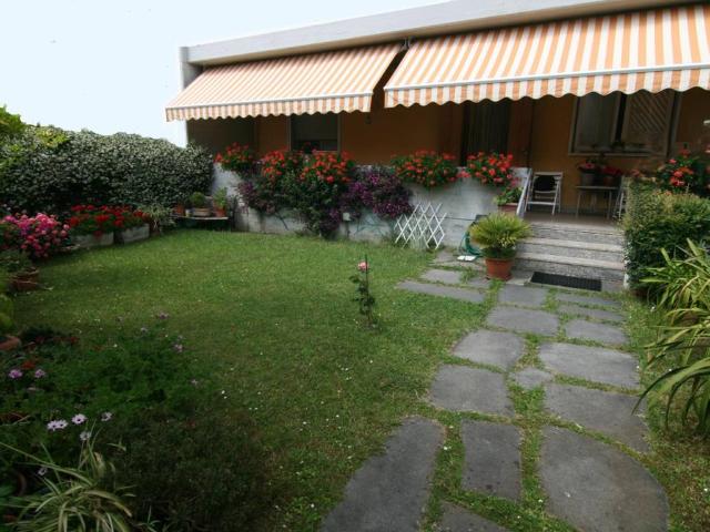 Appartamento in vendita a Carrara MS