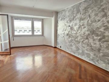 Appartamento in vendita a Carrara MS