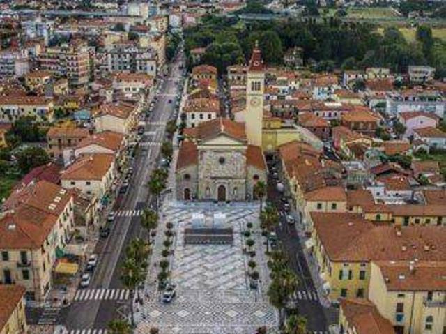 Appartamento in vendita a Carrara MS