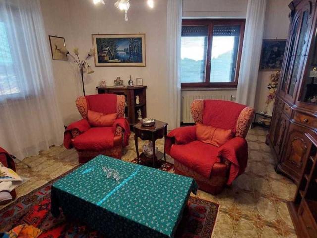 Appartamento in vendita a Carrara MS