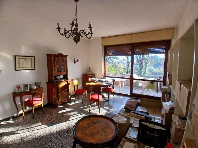 Appartamento in vendita a Carrara MS