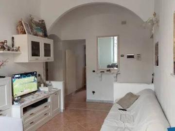 Appartamento in vendita a Carrara MS