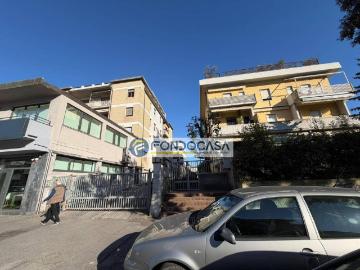Appartamento in vendita a Carrara MS