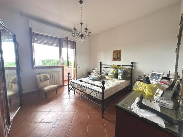 Appartamento in vendita a Carrara MS