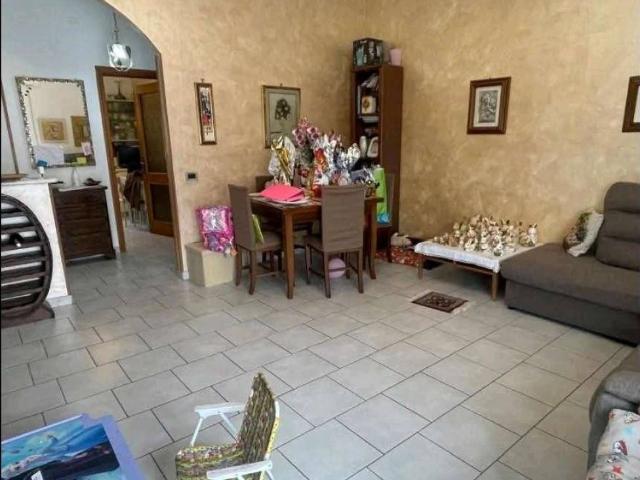 Appartamento in vendita a Carrara MS