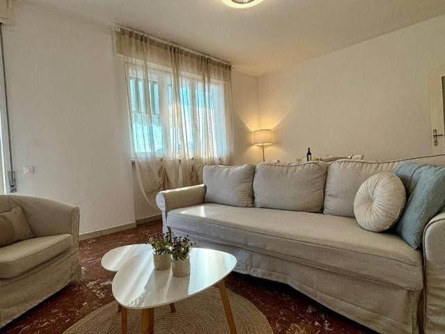 Appartamento in vendita a Carrara MS