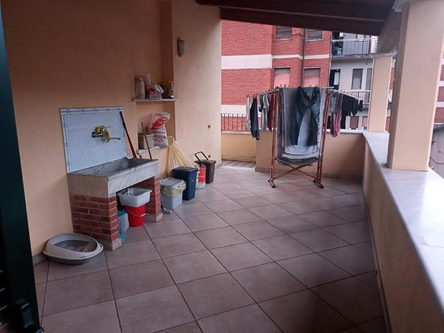 Appartamento in vendita a Carrara viale XX Settembre, Fabbrica