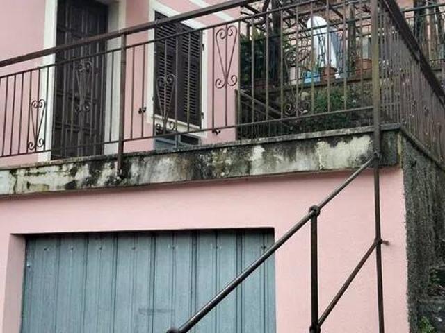 Appartamento in vendita a Carro SP