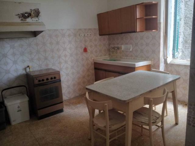 Appartamento in vendita a Carro SP
