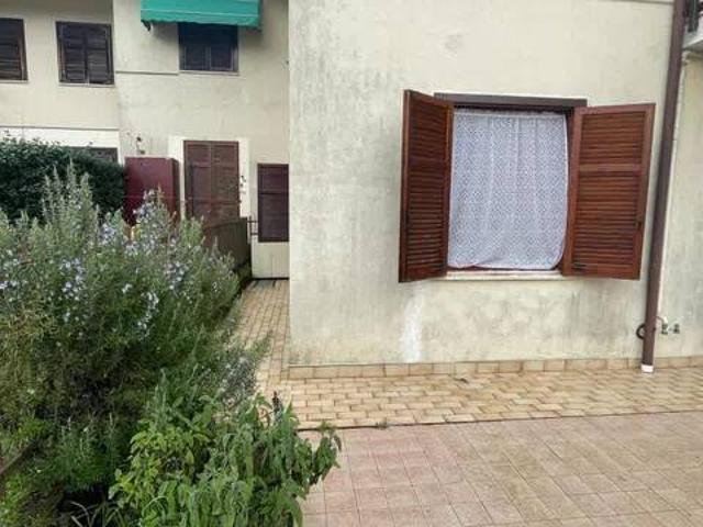 Appartamento in vendita a Carro SP
