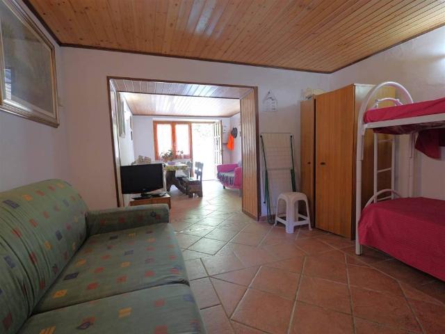 Appartamento in vendita a Carrodano SP