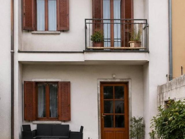 Appartamento in vendita a Nove VI