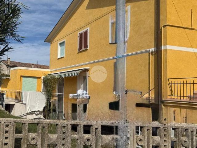 Appartamento in vendita a Cartoceto PU