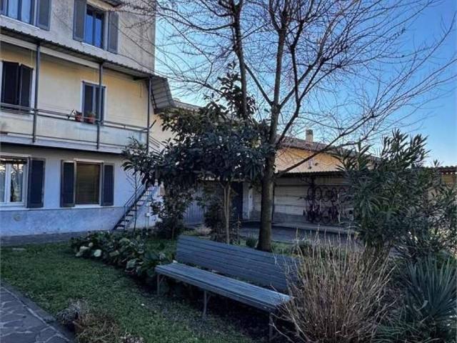 Appartamento in vendita a Carvico BG