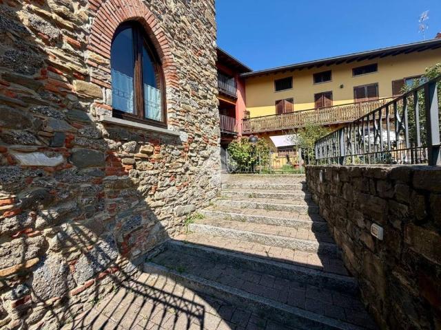 Appartamento in vendita a Carvico BG