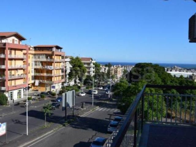 Appartamento in vendita a Catania corso Indipendenza, 251, Palermo Indipendenza
