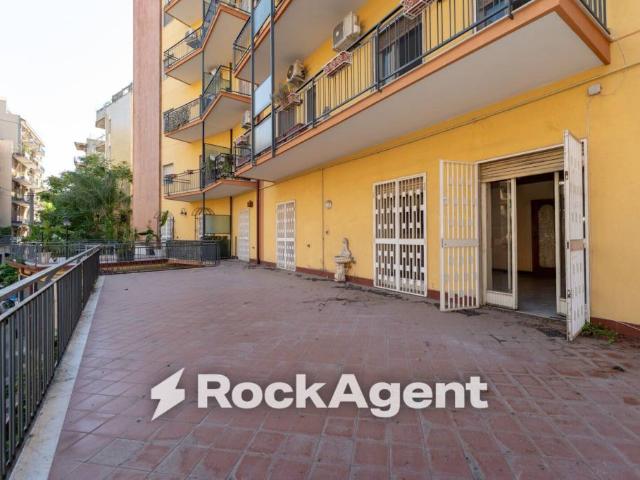 Appartamento in vendita a Catania, Borgo