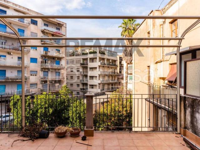 Appartamento in vendita a Catania via Androne, 38, Villa Bellini Santa Maria di Gesù